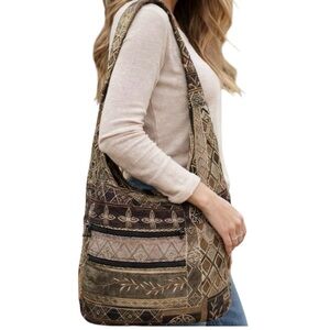 Wild West Tapestry Hobo Shoulder Bag Southwestern Inside and Outside Zip Pockets